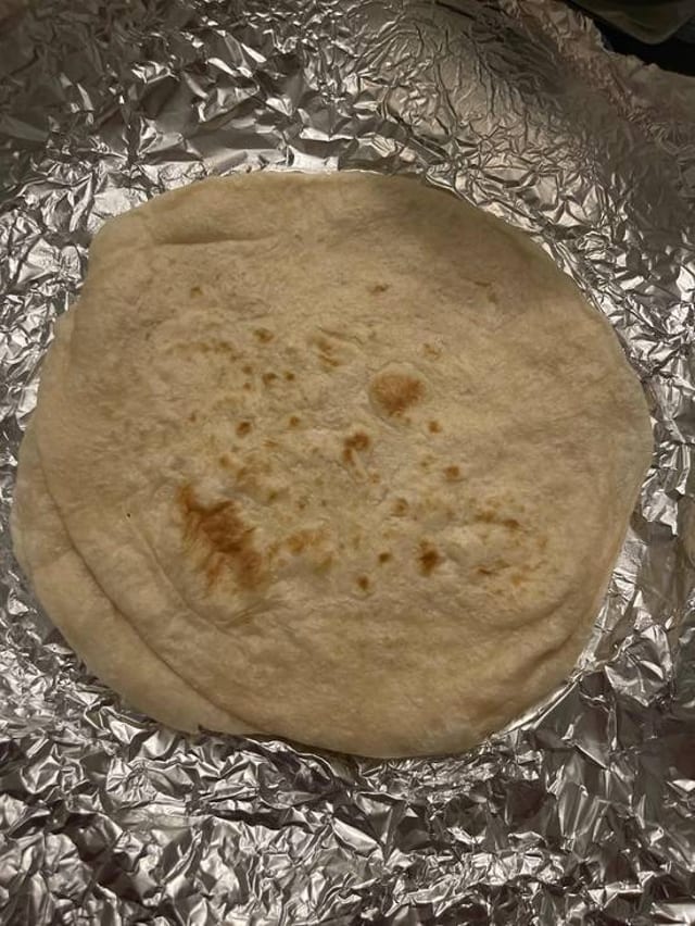 Flour Tortillas (4 Pieces).